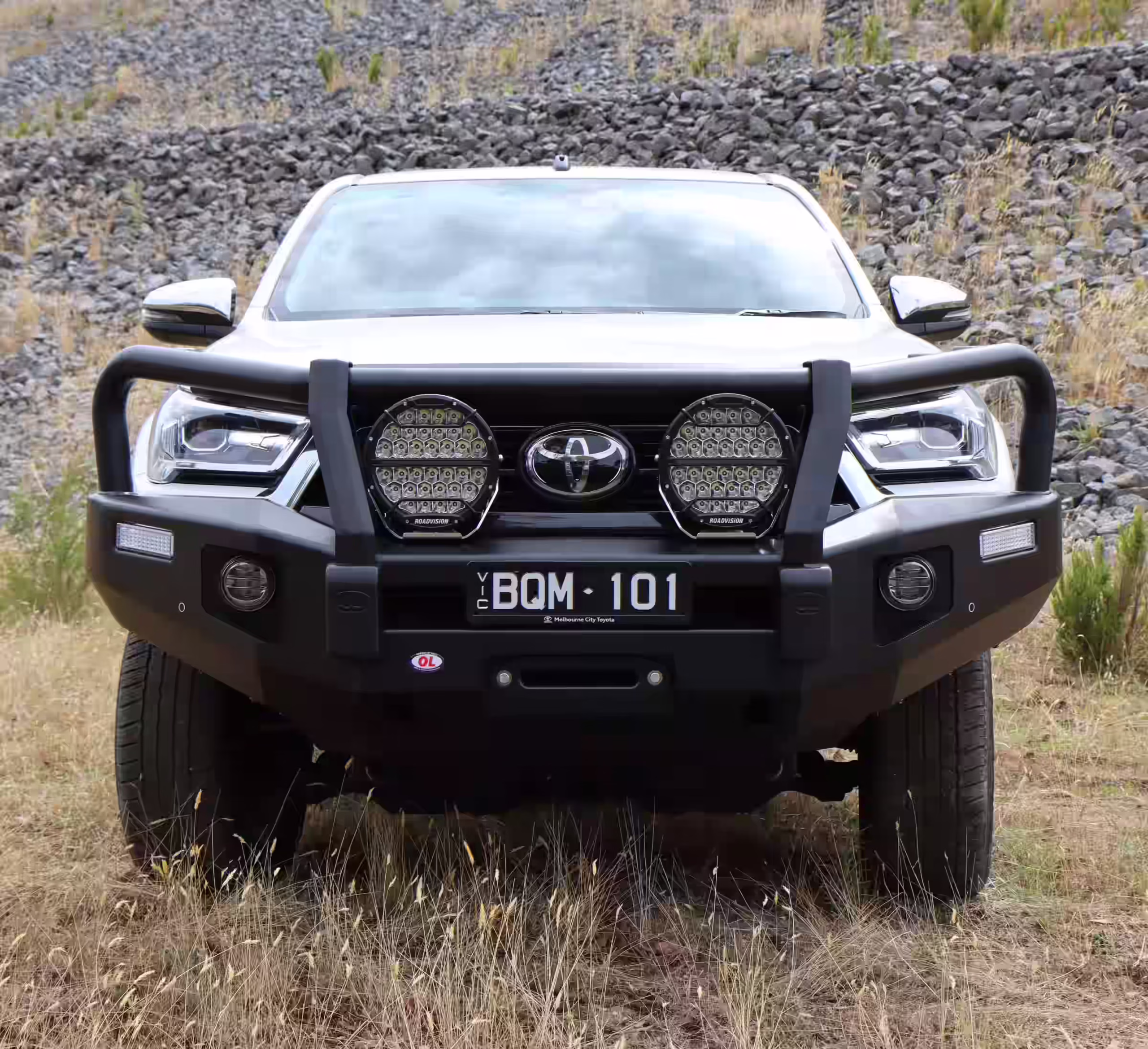 Toyota Hilux (09/20+) Post Type Premium Bull Bar Opposite Lock