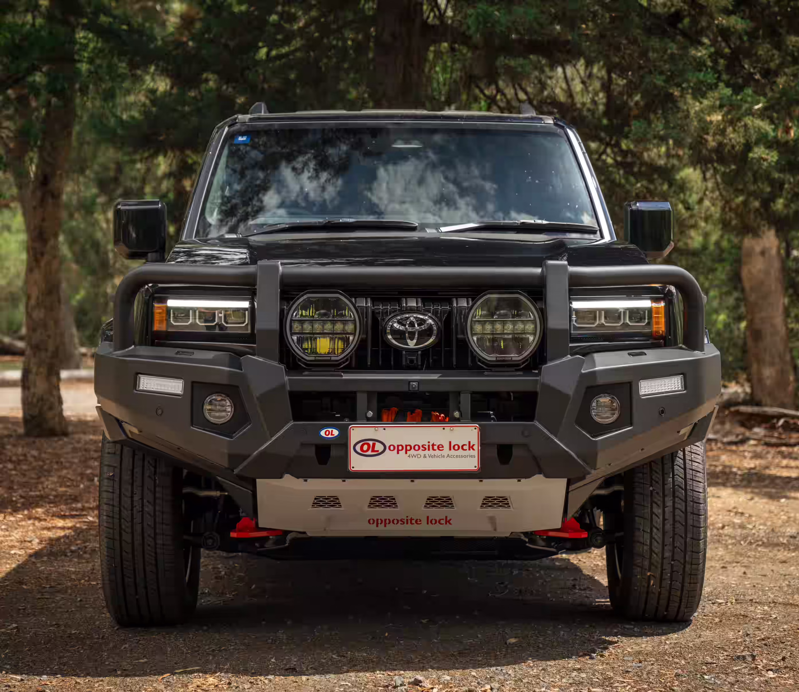 Toyota Land Cruiser Prado (150 & 120 Series) Bull Bar Opposite Lock