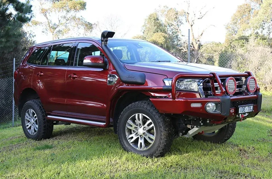 ford-everest-vspec-safari-snorkel