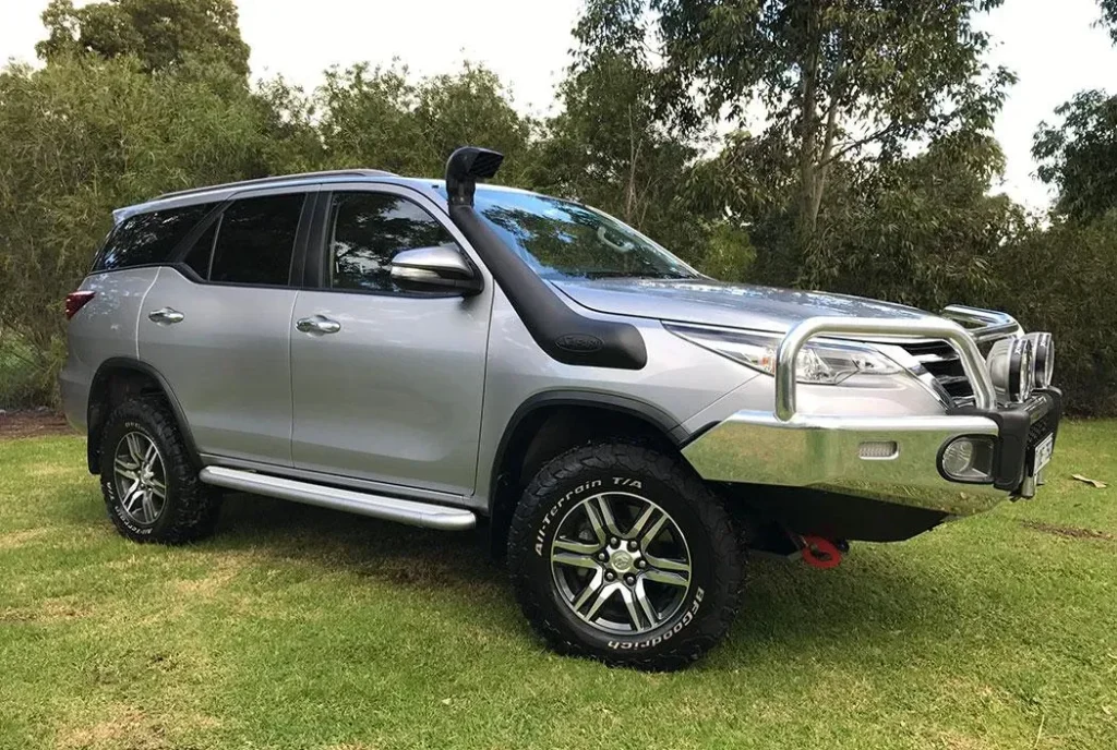safari-snorkel-toyota-fortuna-156-series