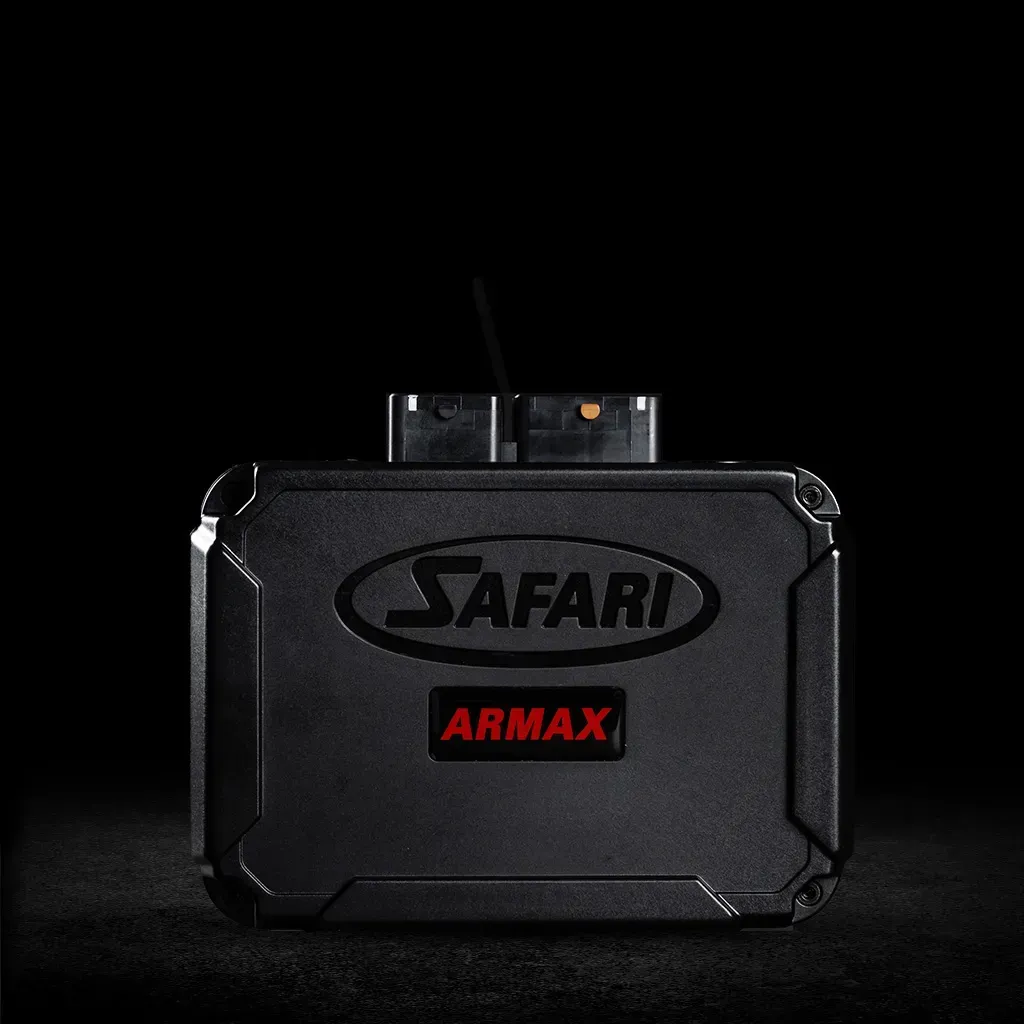 Safari ARMAX ECU SMPVDJ70M for Toyota 70 Series, showing plug-and-play module with 5-mode switch and OE-style wiring.