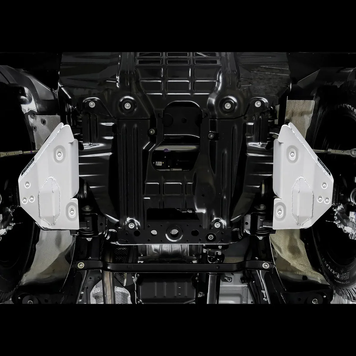 Aluminium Lower Control Arms Bash Plate - Toyota Hilux (2015–2025)