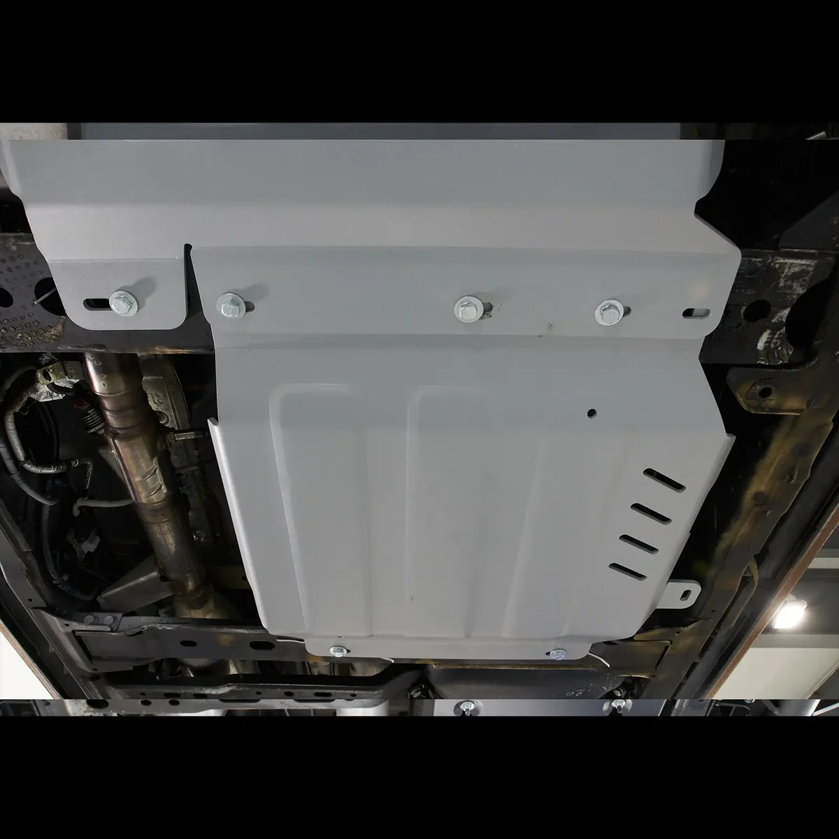 Nissan Navara D23 and D40 4x4 Transfer Case Bash Plate Aluminium RIVAL Underbody Protection